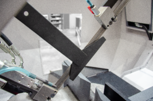 przecinarka taśmowa bomar,pilarka,piła do cięcia,maszyny do metalu,podajniki,przecinarki