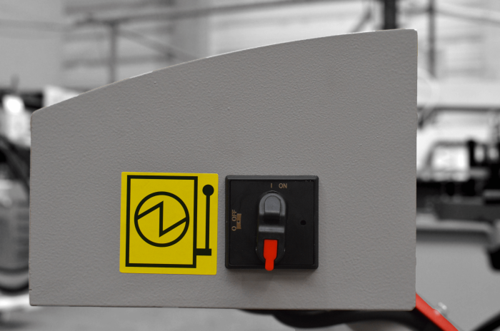 przecinarka taśmowa bomar,pilarka,piła do cięcia,maszyny do metalu,podajniki,przecinarki