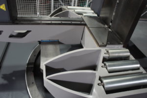 przecinarka taśmowa bomar,pilarka,piła do cięcia,maszyny do metalu,podajniki,przecinarki