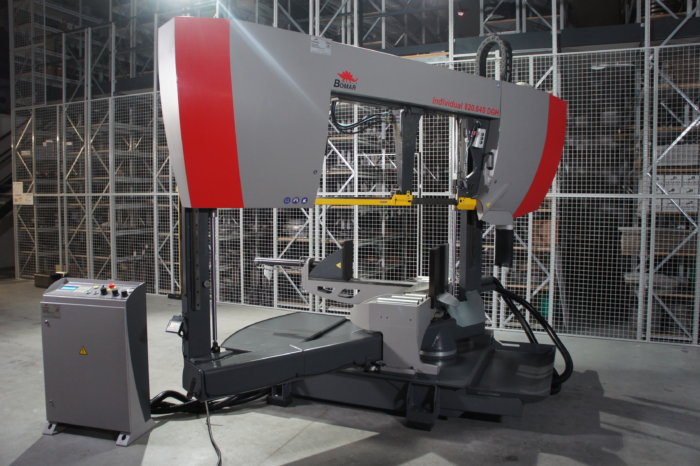 przecinarka taśmowa bomar,pilarka,piła do cięcia,maszyny do metalu,podajniki,przecinarki