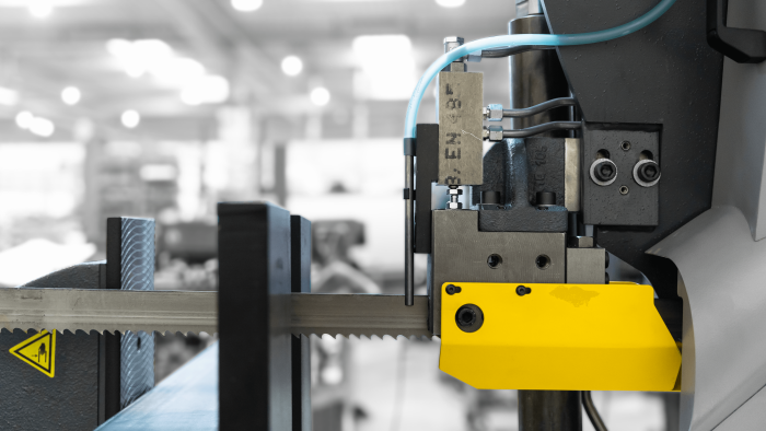 przecinarka-tasmowa-bomar-individual 520.360dgh przecinarka taśmowa bomar,pilarka,piła do cięcia,maszyny do metalu,podajniki,przecinarki