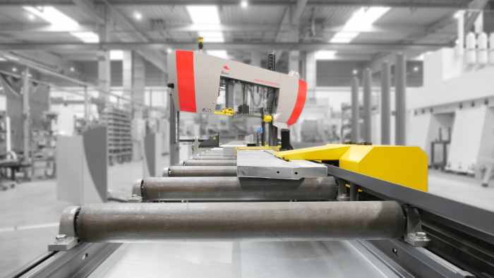 przecinarka-tasmowa-bomar-individual 520.360dgh przecinarka taśmowa bomar,pilarka,piła do cięcia,maszyny do metalu,podajniki,przecinarki