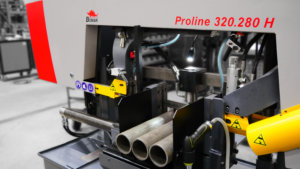 przecinarka taśmowa bomar,pilarka,piła do cięcia,maszyny do metalu,podajniki,przecinarki