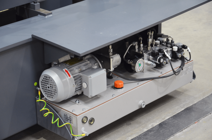 Proline 320.280H przecinarka taśmowa bomar,pilarka,piła do cięcia,maszyny do metalu,podajniki,przecinarki