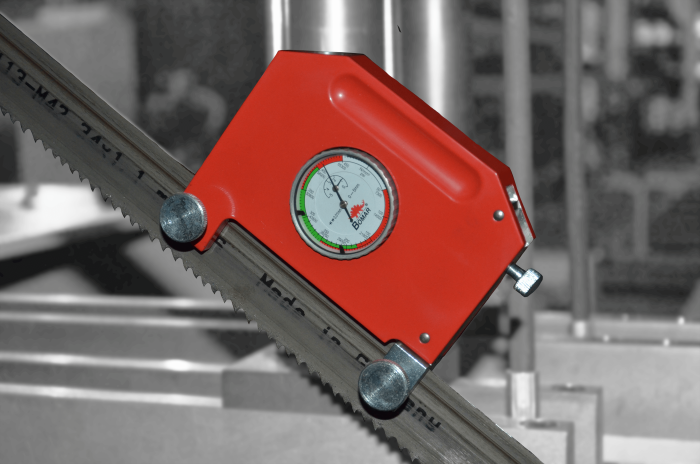 przecinarka taśmowa bomar,pilarka,piła do cięcia,maszyny do metalu,podajniki,przecinarki