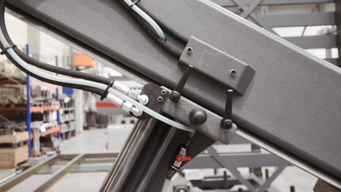 Przecinarka taśmowa BOMAR Transverse-510-330-DGH-Bomar-poland.com.pl