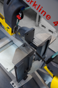 przecinarka taśmowa bomar,pilarka,piła do cięcia,maszyny do metalu,podajniki,przecinarki