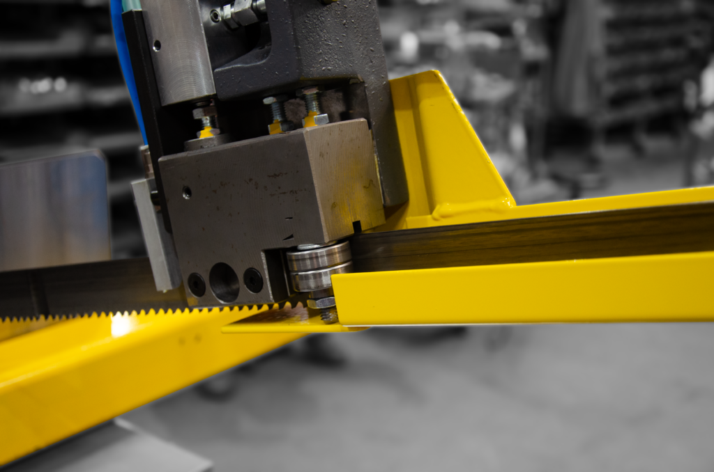 workline 410.280dgh przecinarka taśmowa bomar,pilarka,piła do cięcia,maszyny do metalu,podajniki,przecinarki