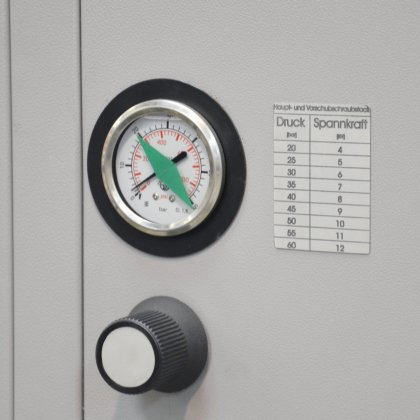 ZUBEHÖR Spanndruckregulierung