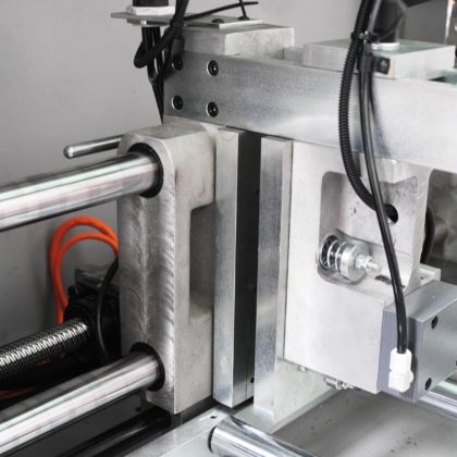 przecinarki taśmowe bomar,pilarki,piła do cięcia,maszyny do metalu,podajniki,przecinarka-tasmowa