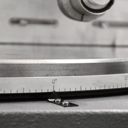 przecinarki taśmowe bomar,pilarki,piła do cięcia,maszyny do metalu,podajniki,przecinarka-tasmowa