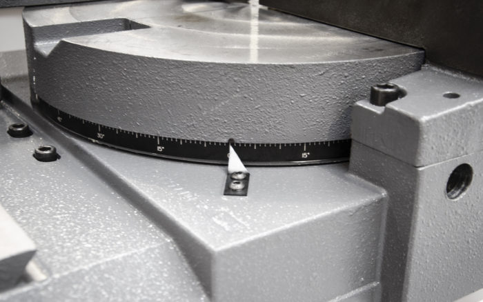 przecinarki taśmowe bomar,pilarki,piła do cięcia,maszyny do metalu,podajniki,przecinarka-tasmowa