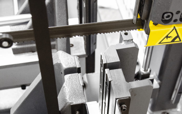 przecinarki taśmowe bomar,pilarki,piła do cięcia,maszyny do metalu,podajniki,przecinarka-tasmowa