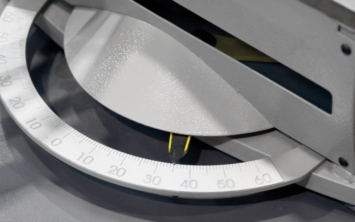 przecinarki taśmowe bomar,pilarki,piła do cięcia,maszyny do metalu,podajniki,przecinarka-tasmowa